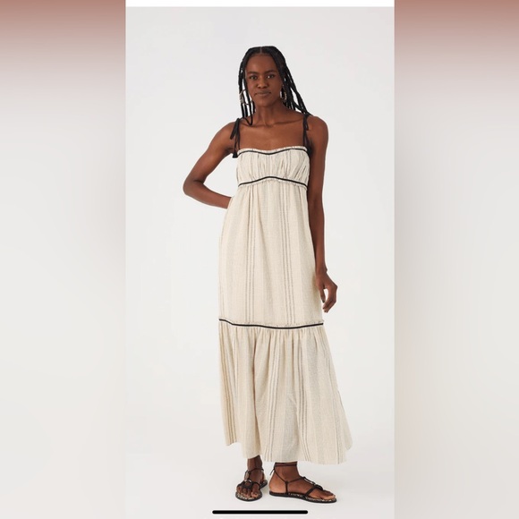 Dresses & Skirts - NWT Dressed To Off-White Sleeveless Tiered cotton Maxi Dress